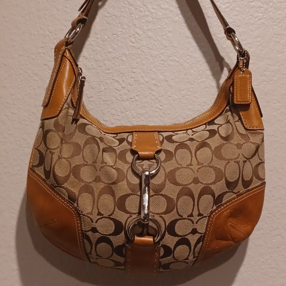 COACH Hampton Signature C Jacquard Clip Hobo Shoulder Handbag 11576 w/ Leather